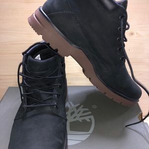 Timberland Newtonbrook chukka men’s black nubuck